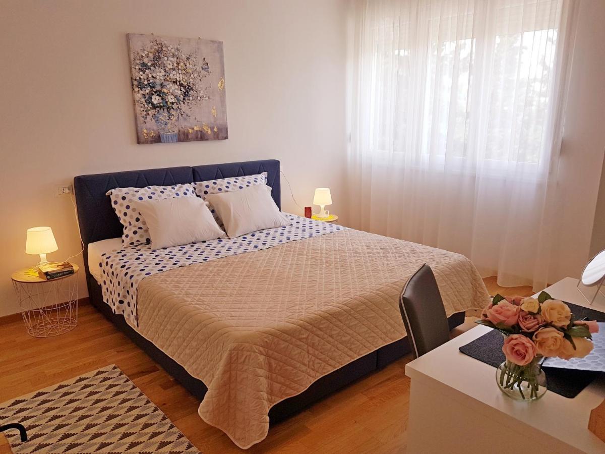 Apartment Rosie Spalato Esterno foto